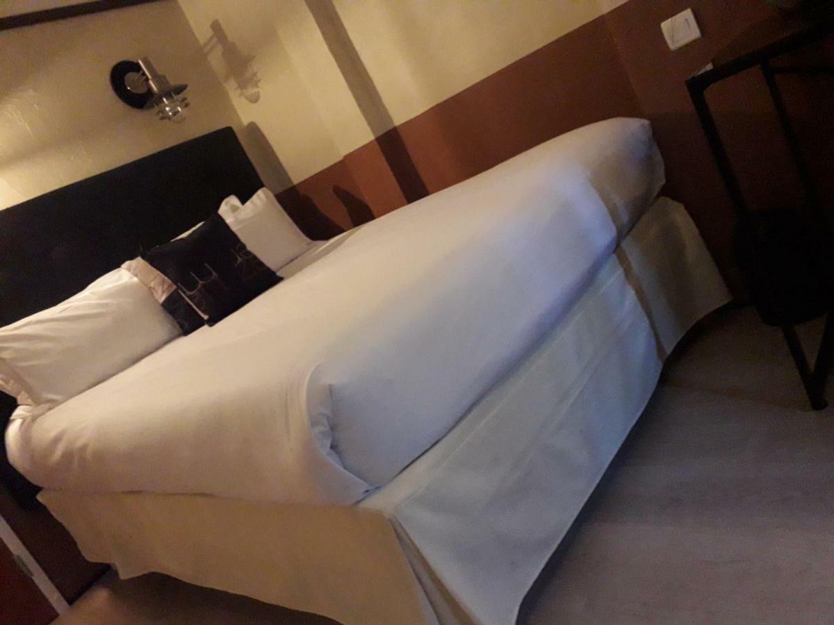 Standard Room Air Conditioning