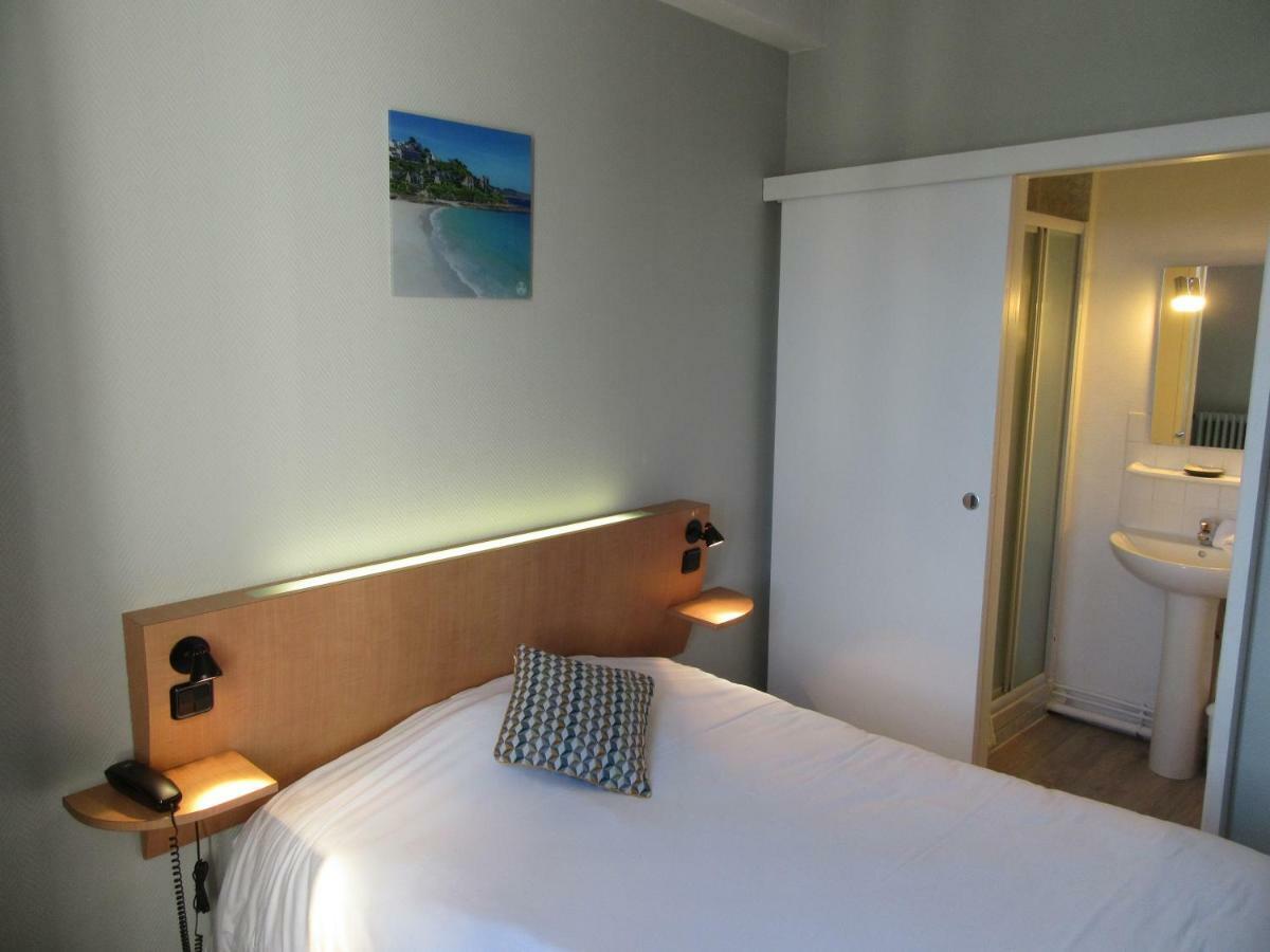 Single Room,789920382:JPEG