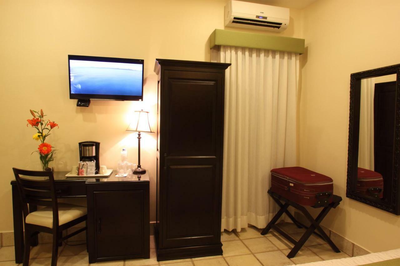 Deluxe Junior Suite