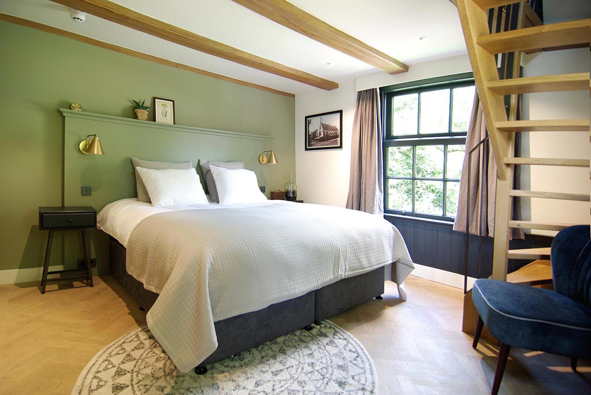 Suite Bath