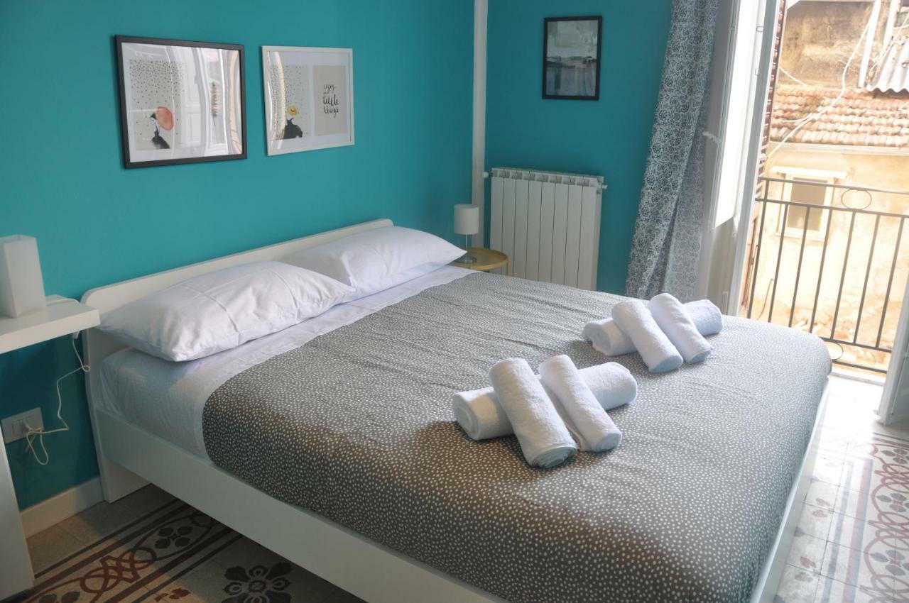Double Room with Private Bathroom,796682385:JPEG