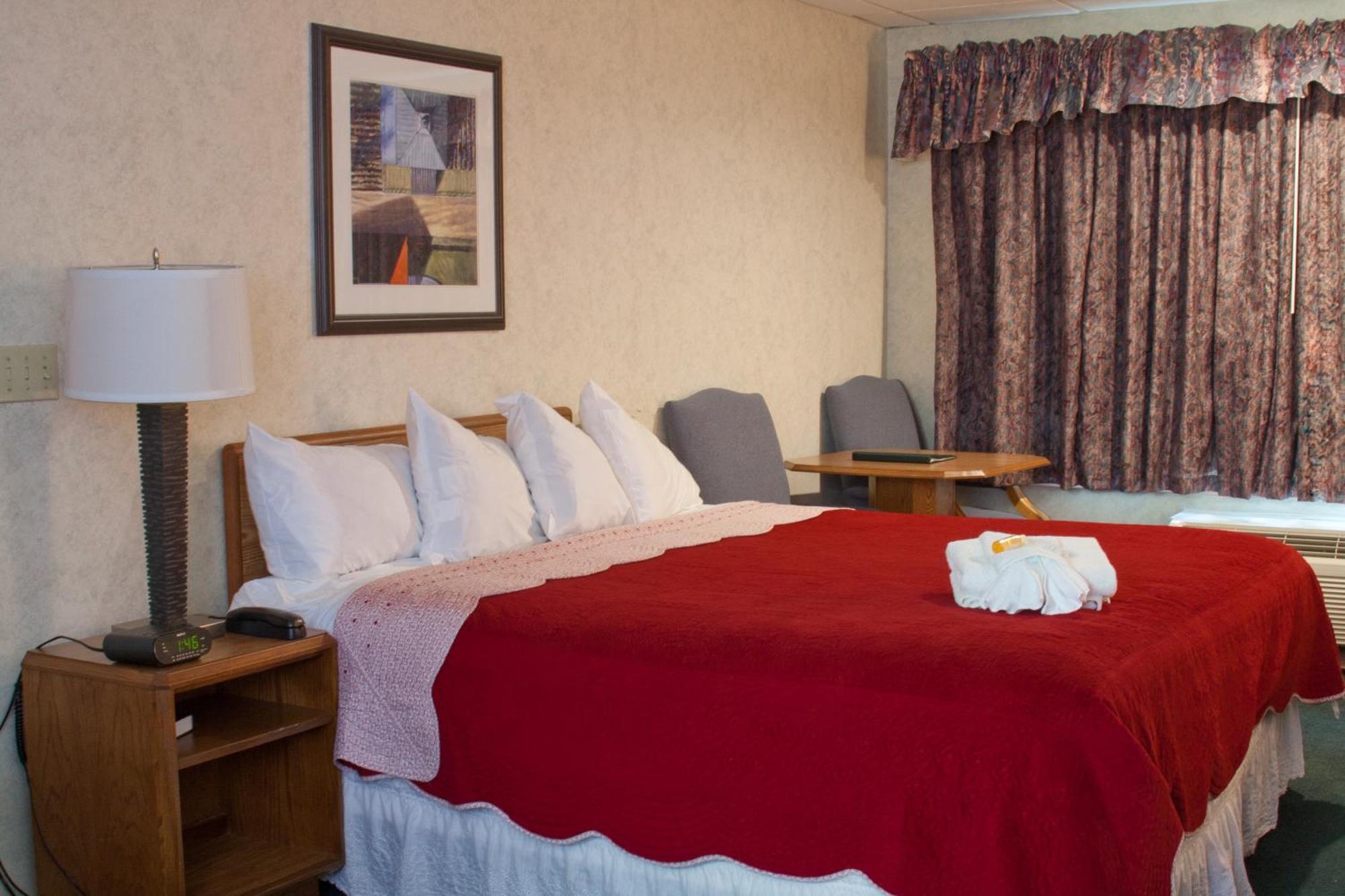 Deluxe King Room