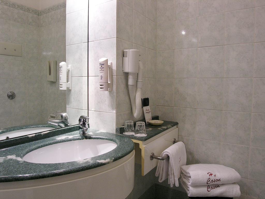 Triple Room,79966347:JPEG