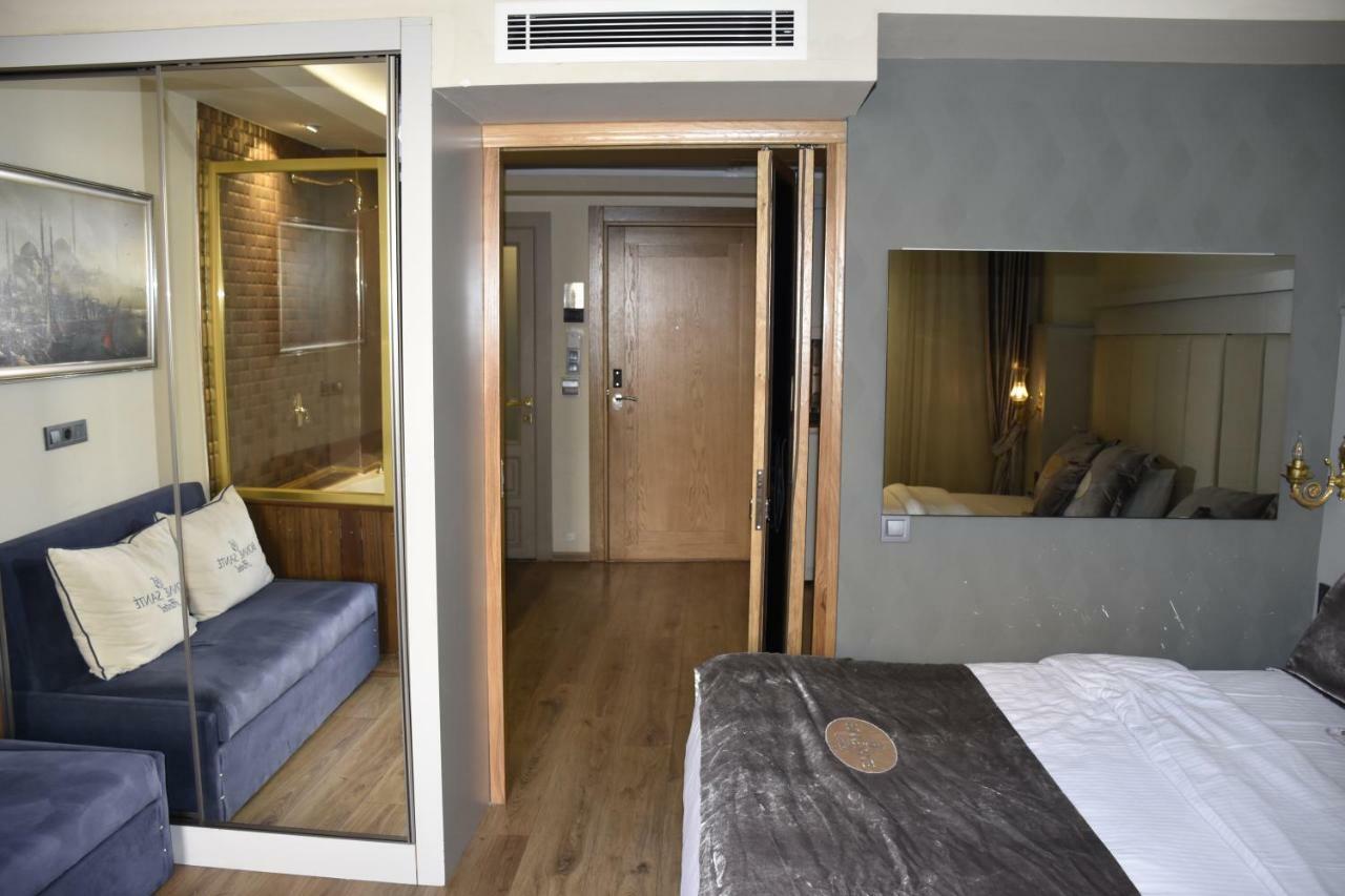 Deluxe Family Suite