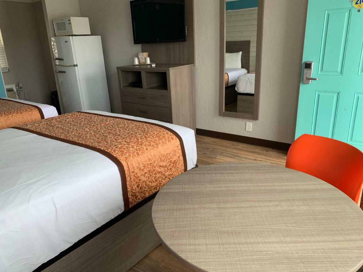 Motel Room Two Double Beds Max 4