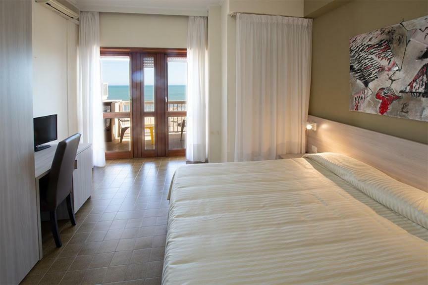 Double Room Sea View