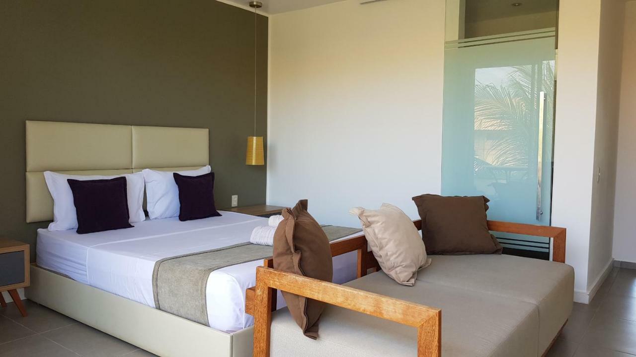 Deluxe King Suite