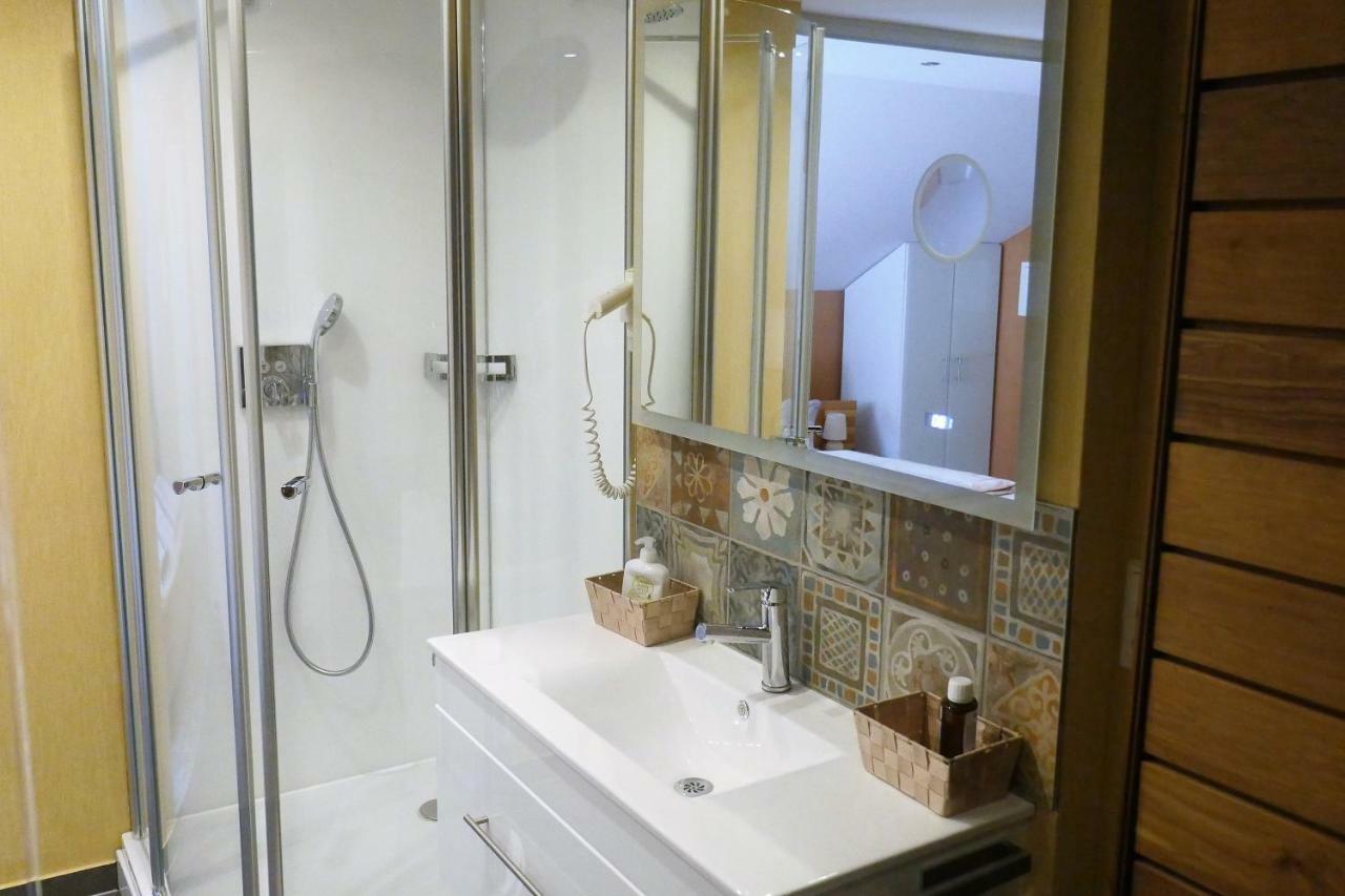Deluxe Double Room Balcony