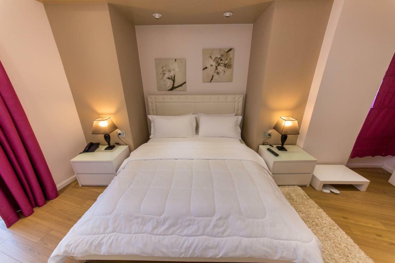 Standard Double Room Side Sea View