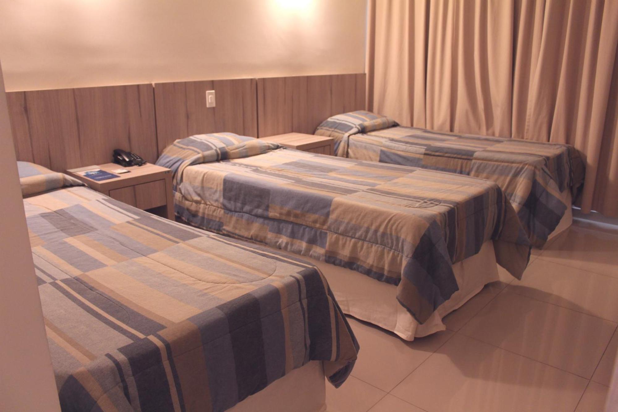 Deluxe Triple Room 3 Single beds