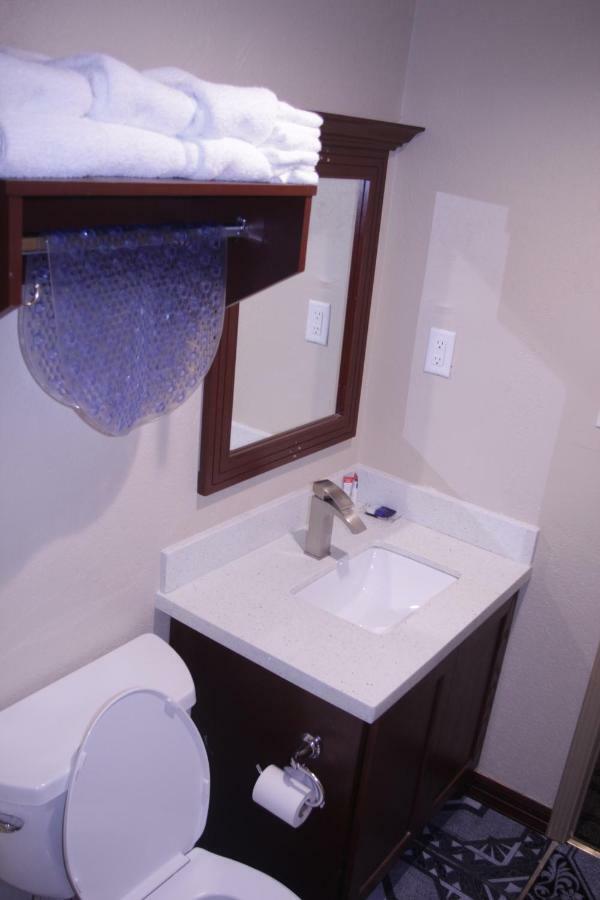 Basic Triple Room,805191171:JPEG
