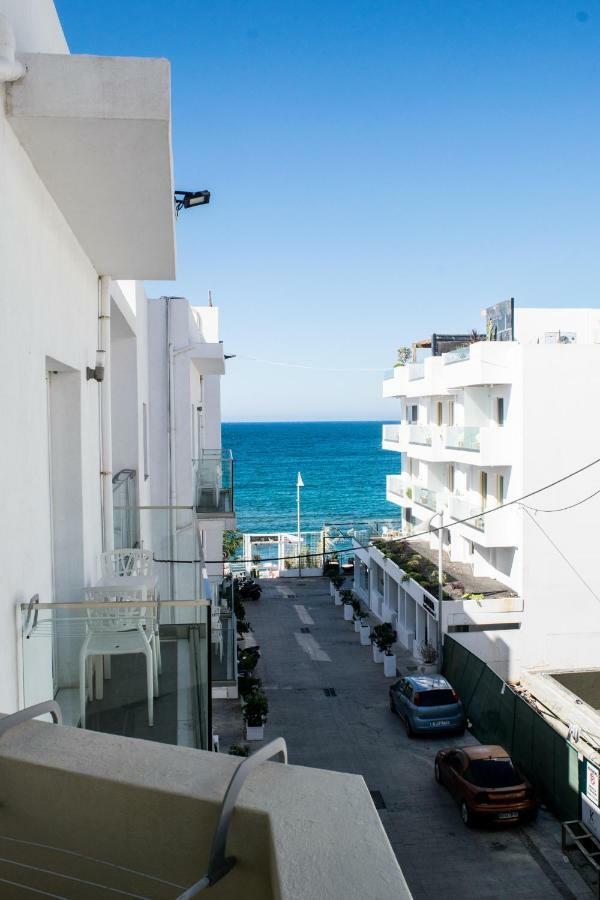 Studio Side Sea View