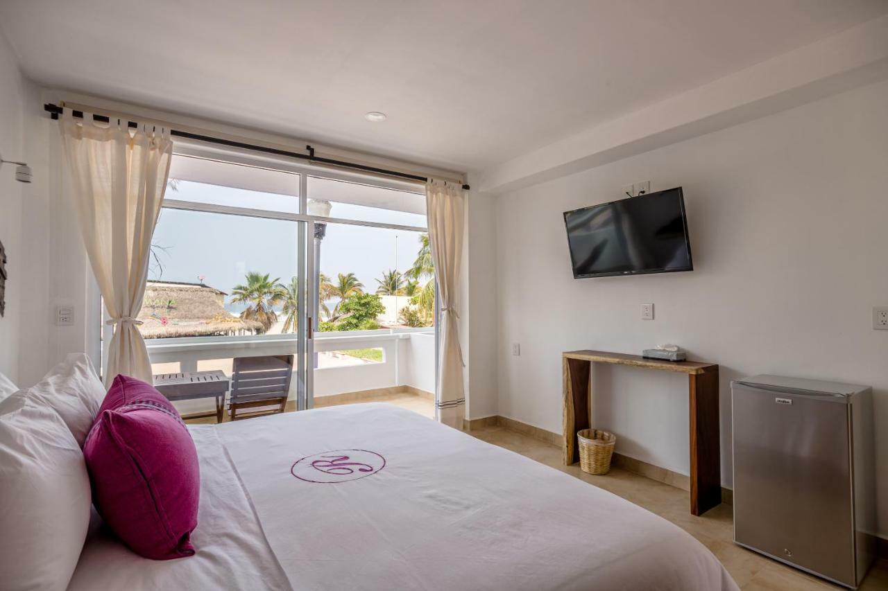 Deluxe Double Room Side Sea View