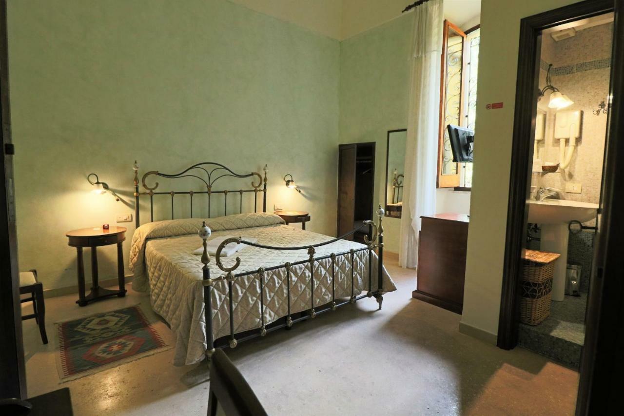 Deluxe Double Room Garden View