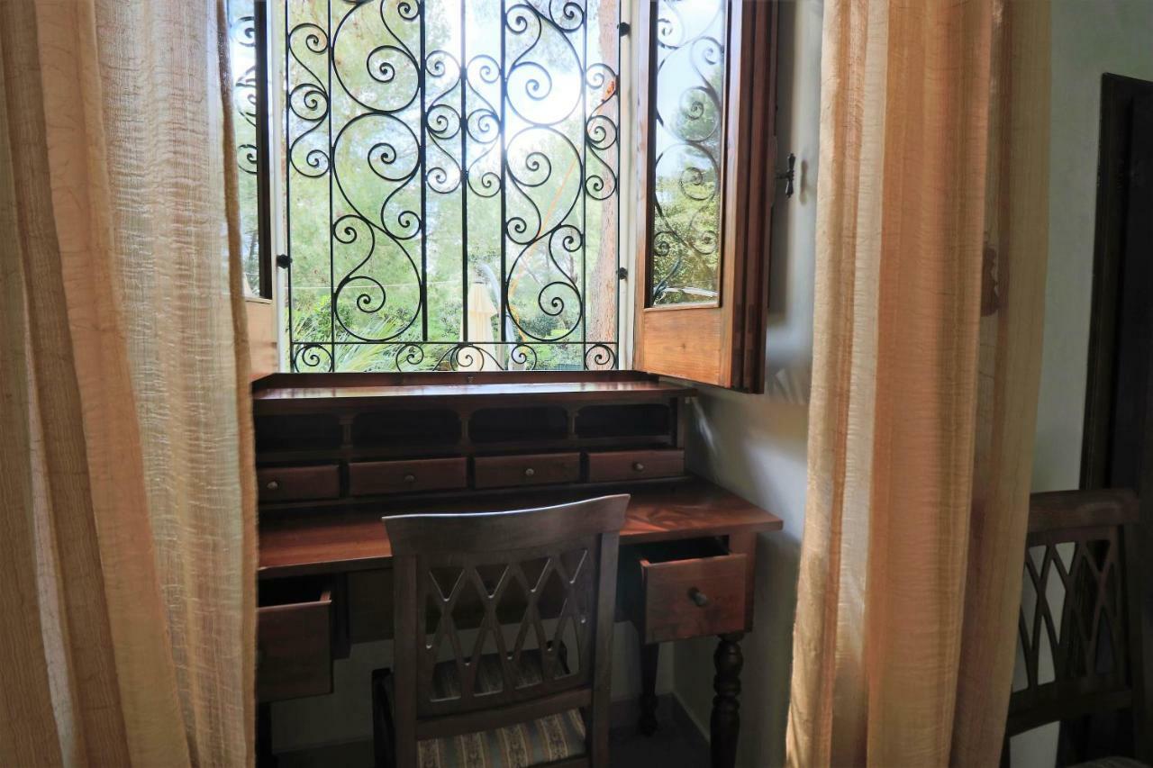Deluxe Double Room Garden View