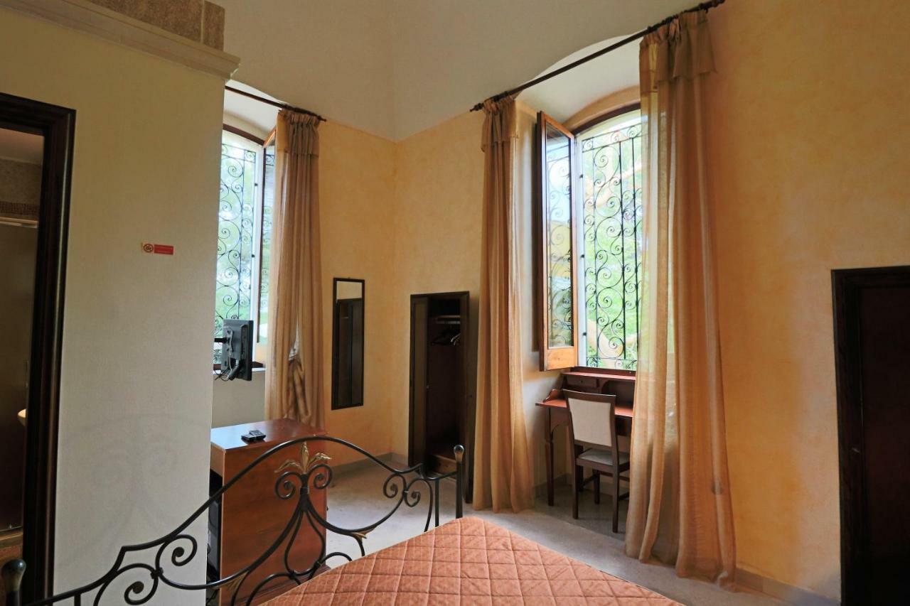 Deluxe Double Room Garden View