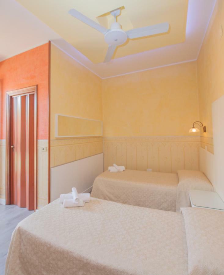 Single Room Shower