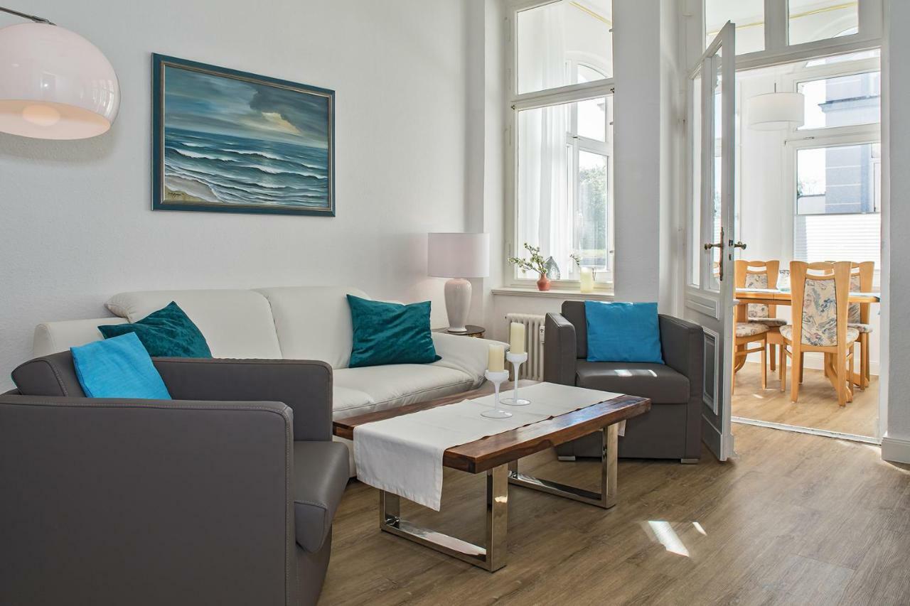 Apartment Side Sea View