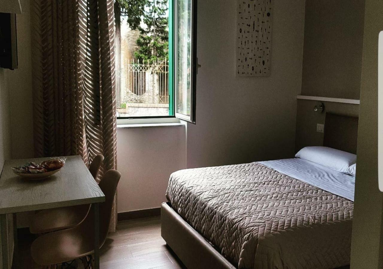 Double Room Private Bathroom