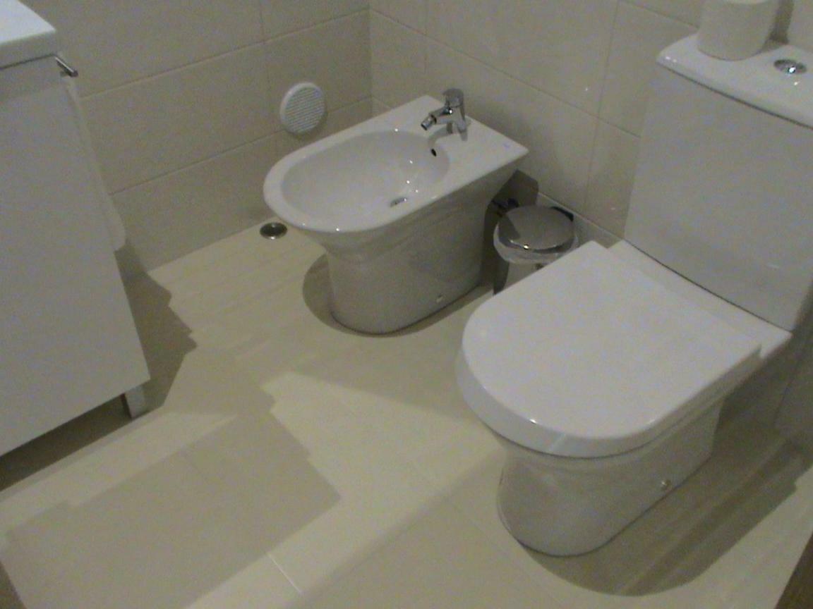 Family Room Private Bathroom