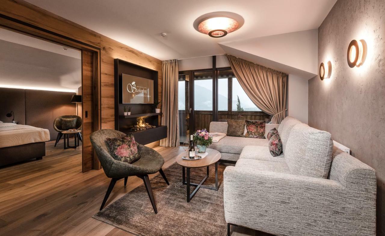 Deluxe Suite,806970705:JPEG