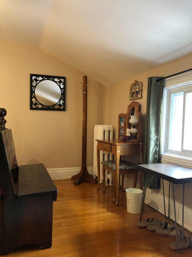 Superior Queen Suite