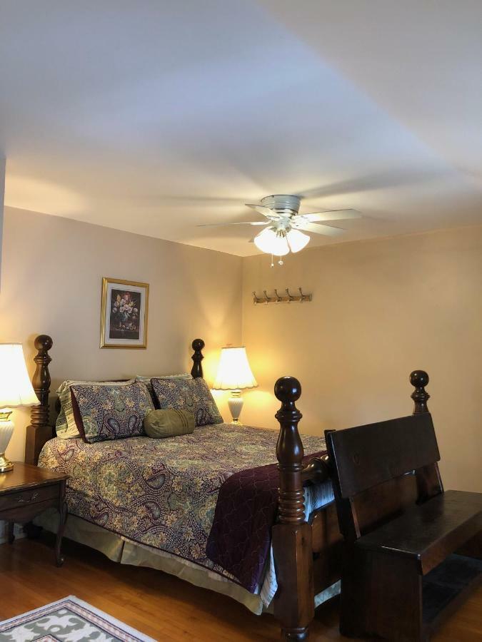 Superior Queen Suite