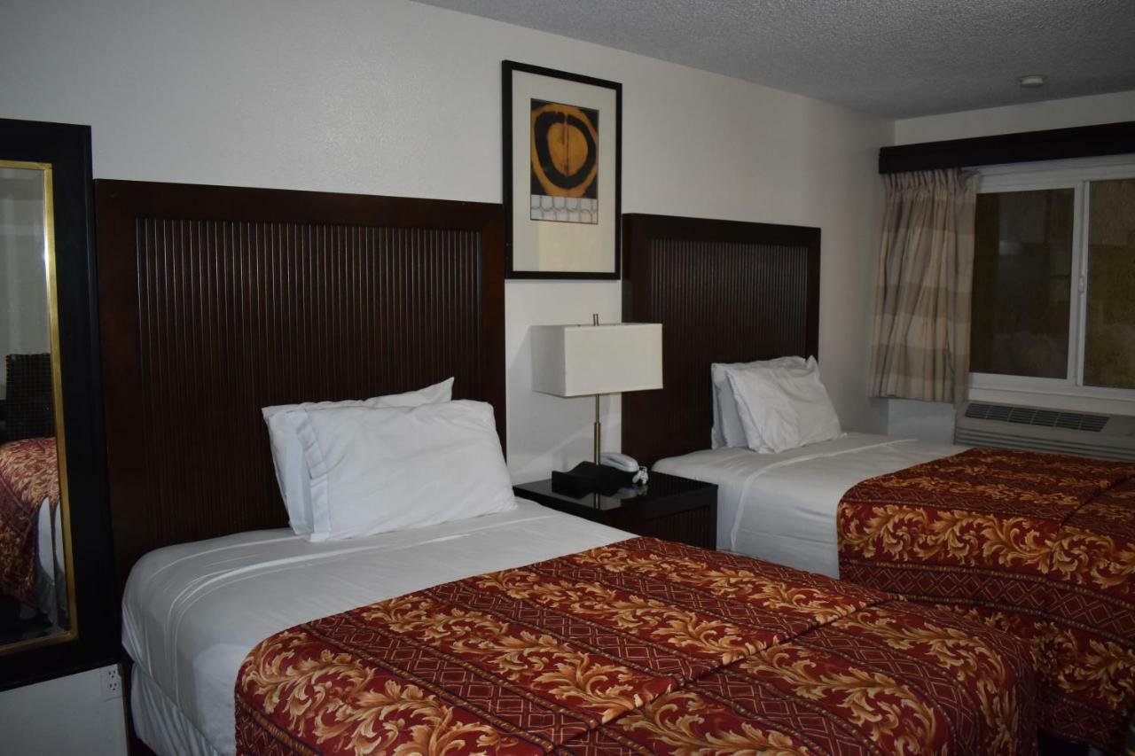 Deluxe Double Room Bath