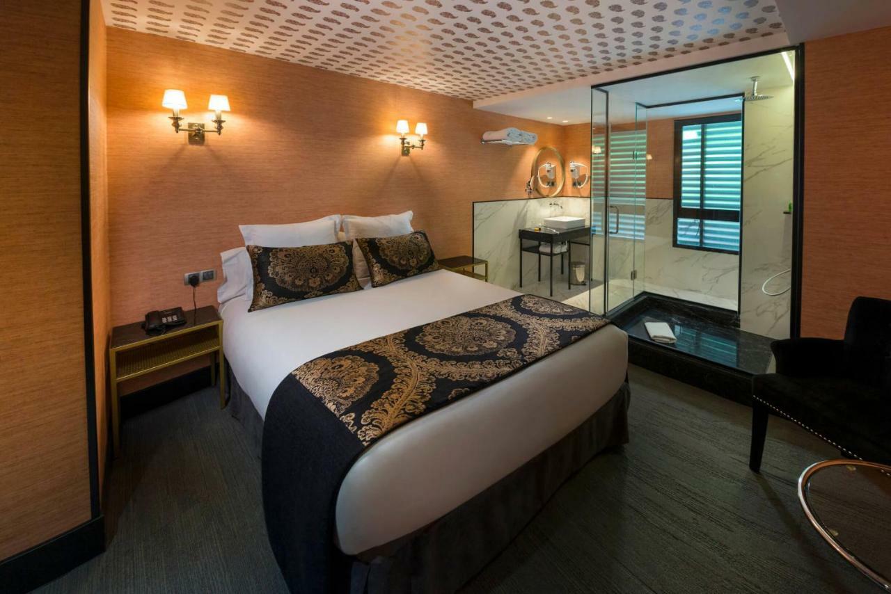 Deluxe Superior Double Room