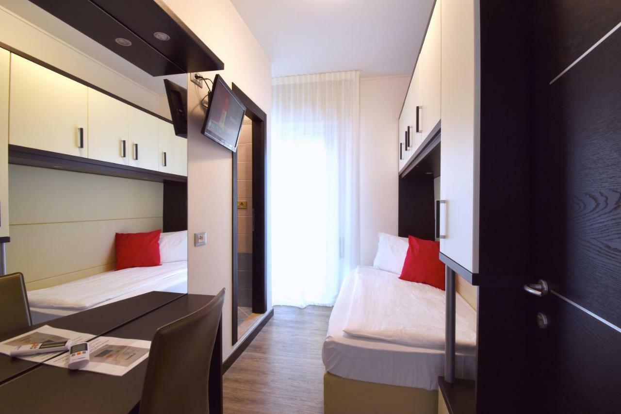 Small Single Room