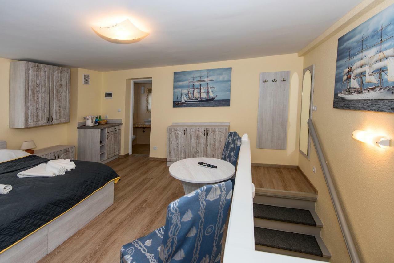 Standard Cabin on Boat
