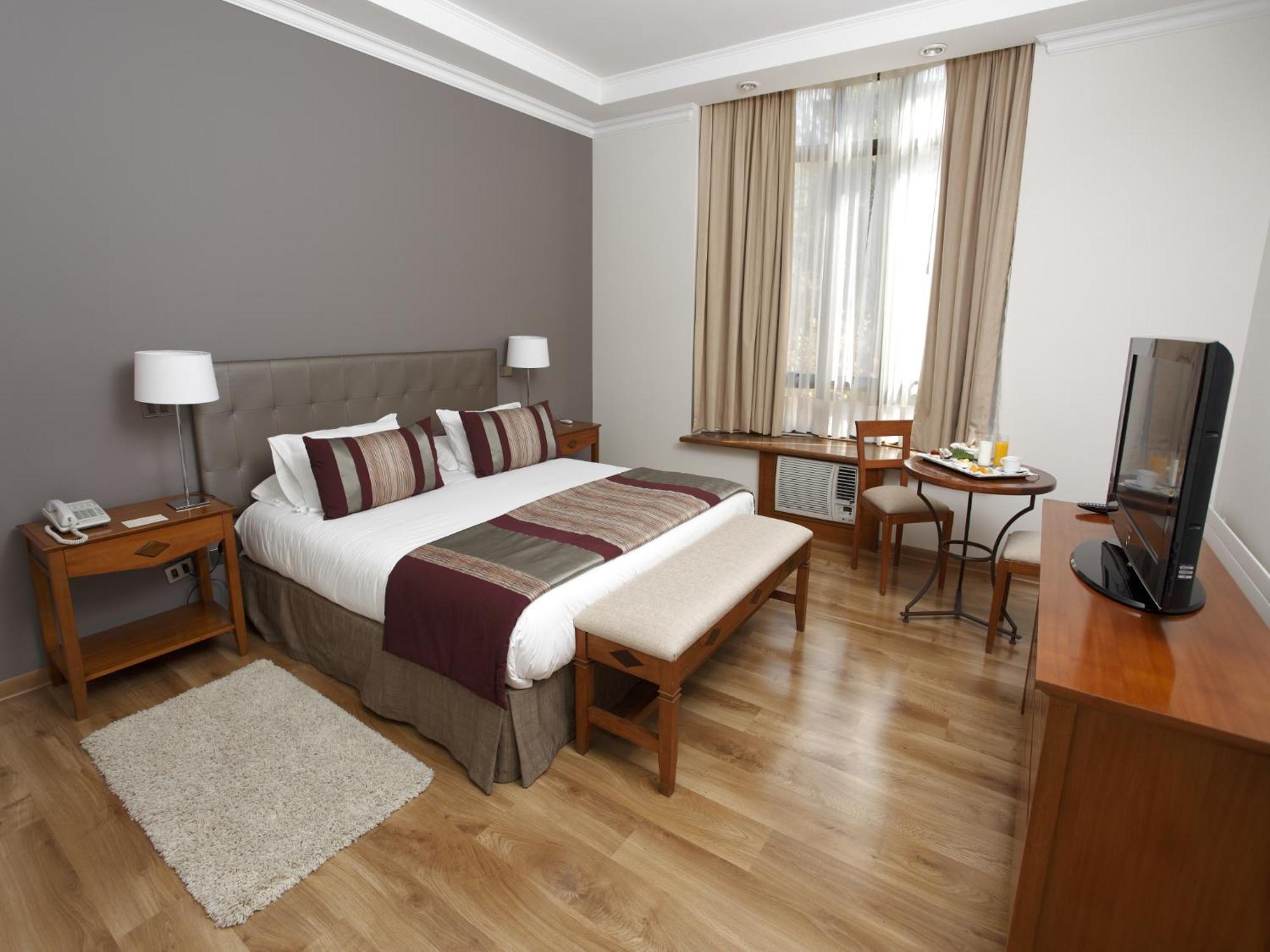 Superior Junior Suite