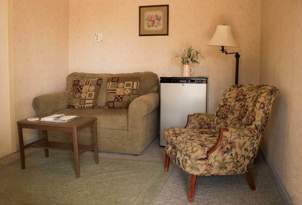 Queen Suite