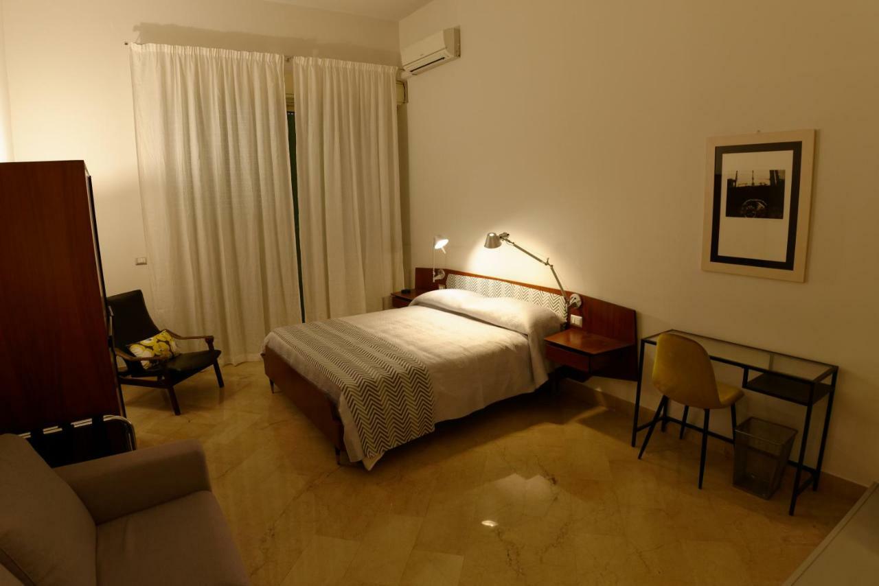 Dreibettzimmer mit Bad