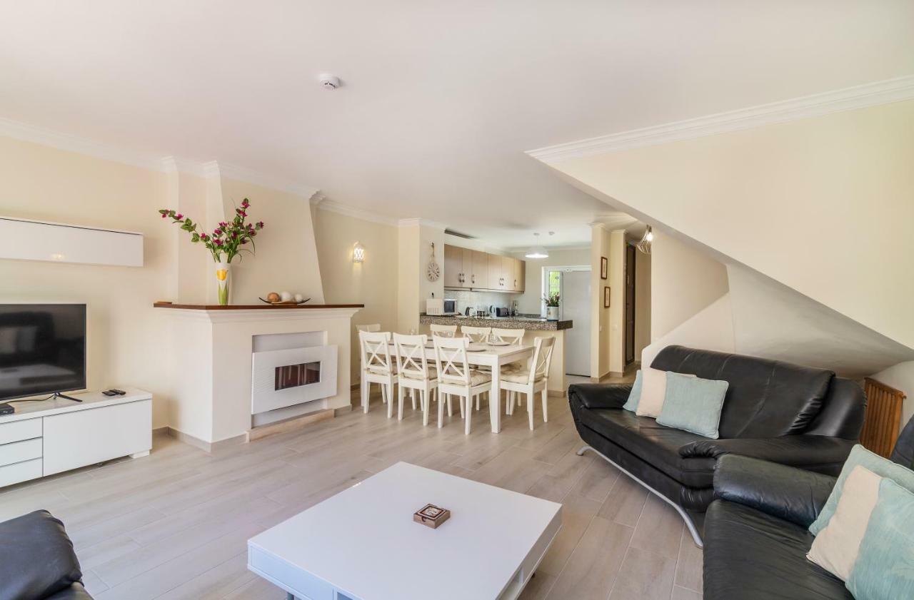 Five-Bedroom Apartment