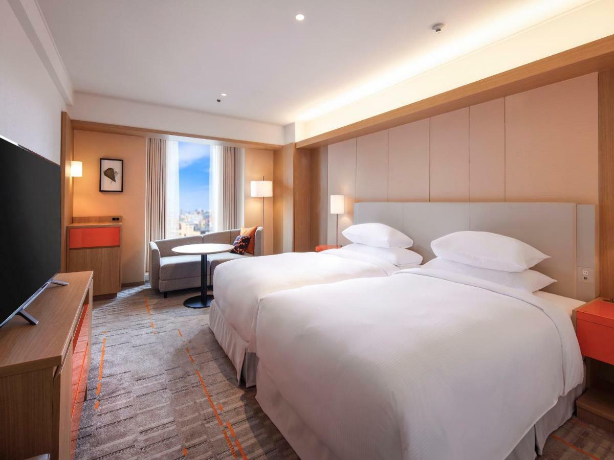 Premium Floor Deluxe Twin Room Non-Smoking