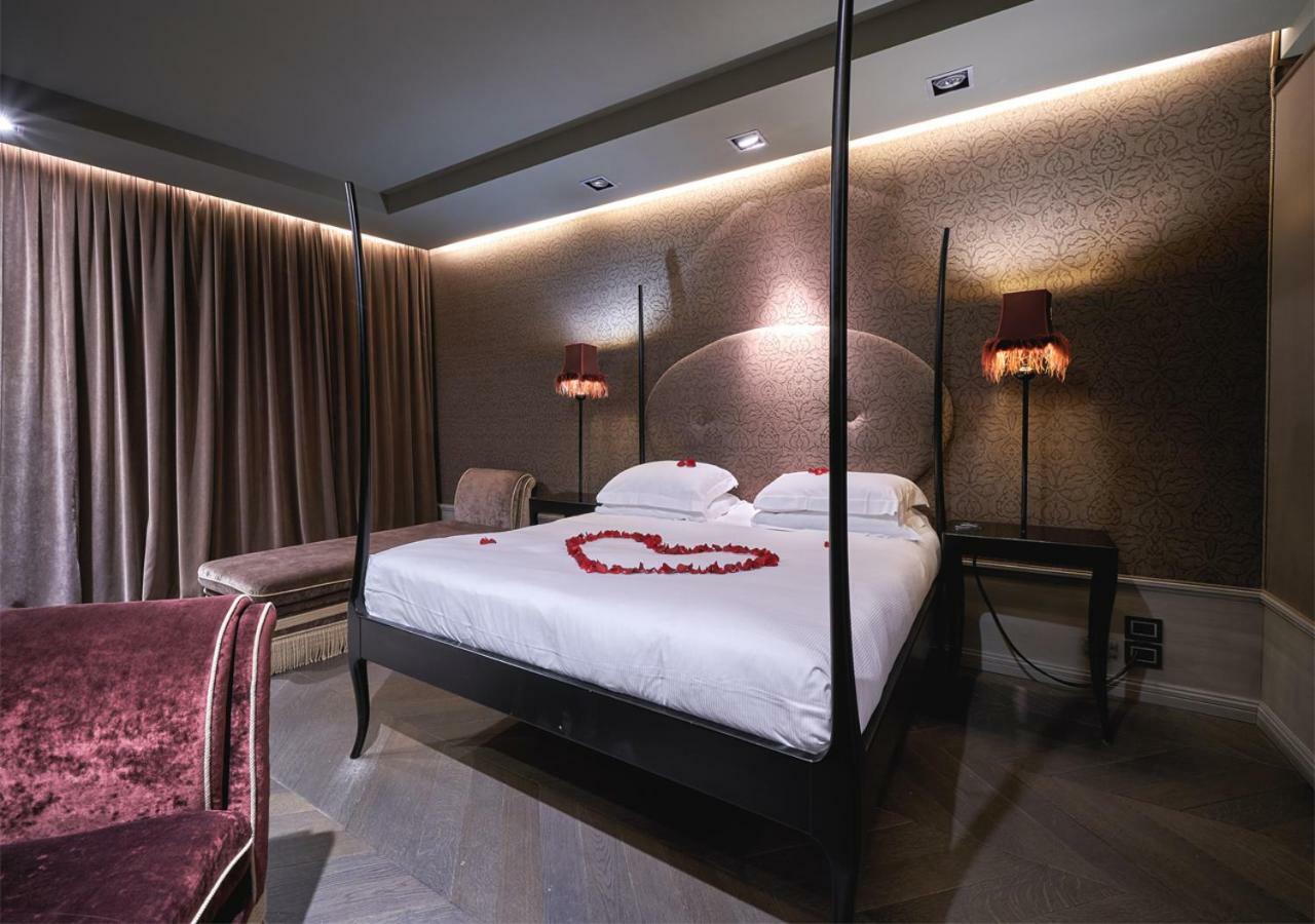 Junior Suite Grand Canal View