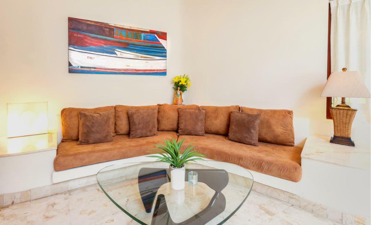 Three-Bedroom Apartment Penthouse