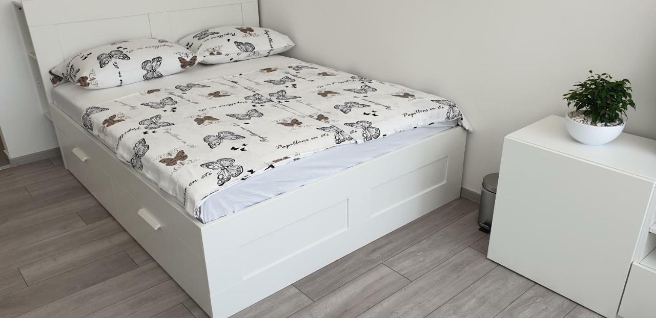 Deluxe Double Room Annex Building