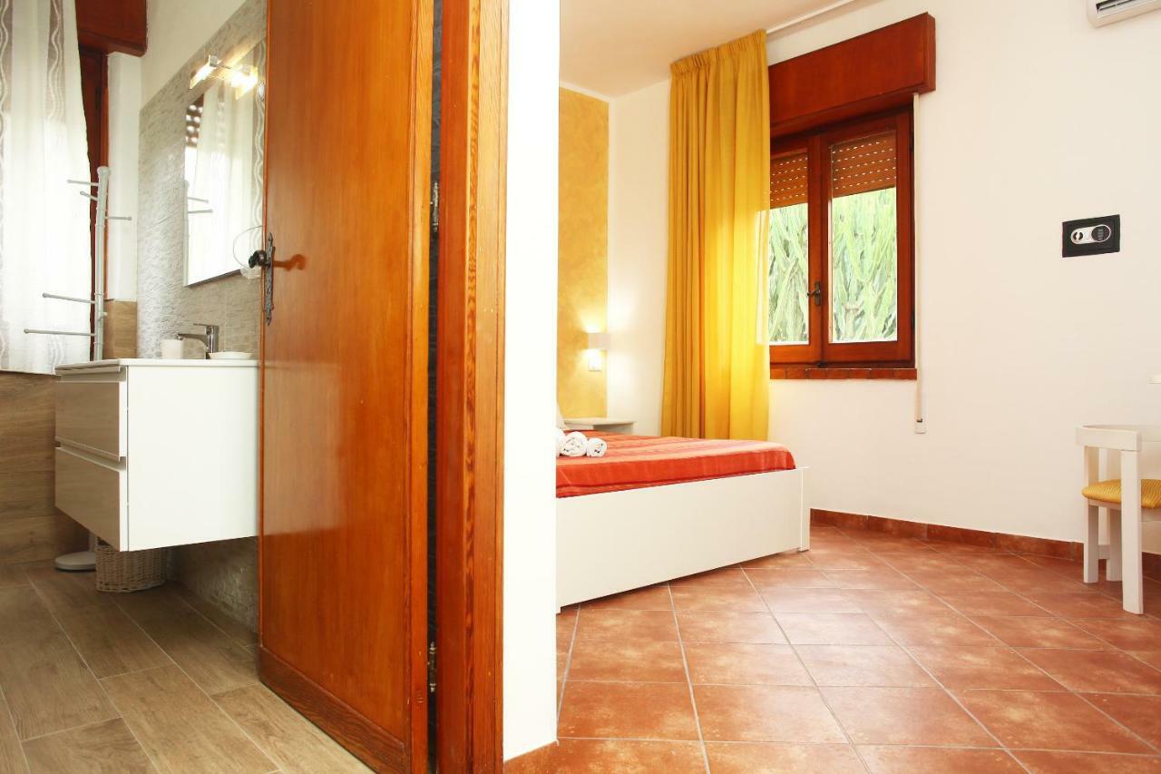 Triple Room Private Bathroom