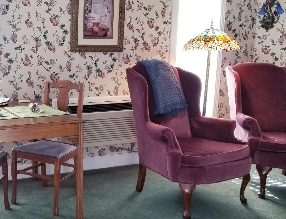 Magnolia Suite