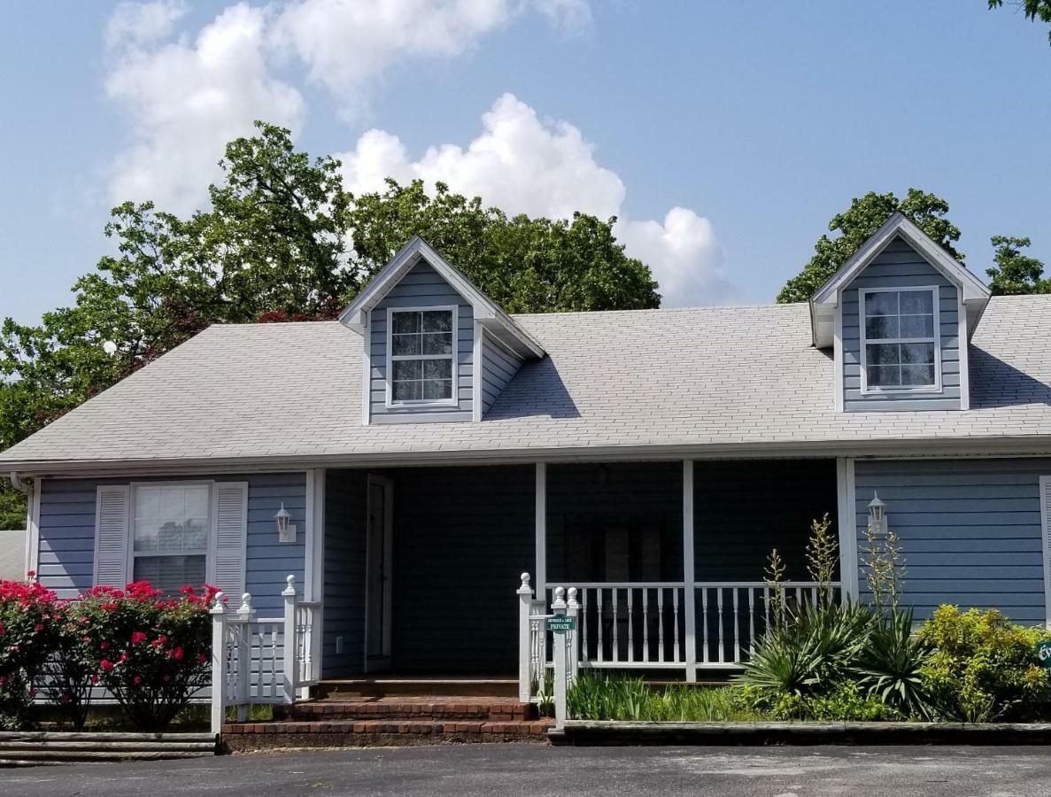 Magnolia Suite