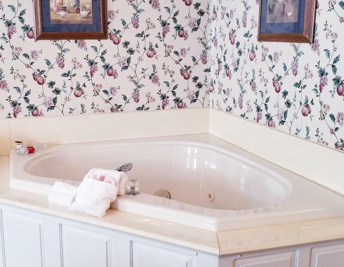 Magnolia Suite