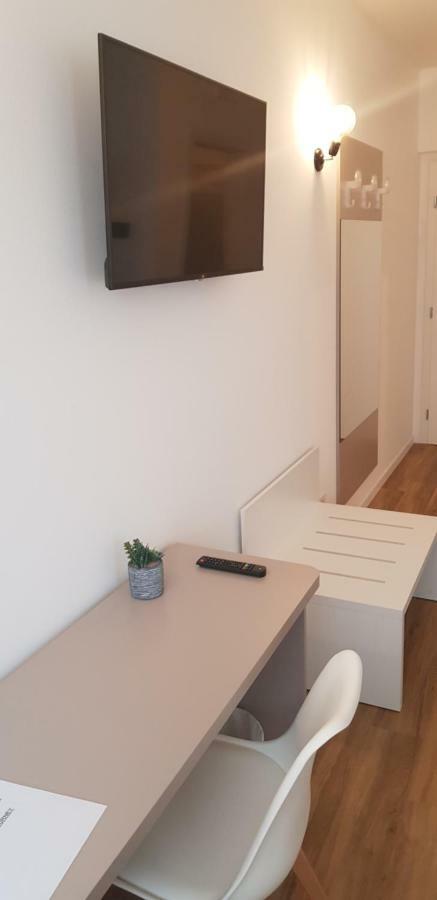 Twin Room Bathroom