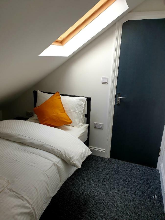 Chambre Simple Économique avec Salle de Bains Privative