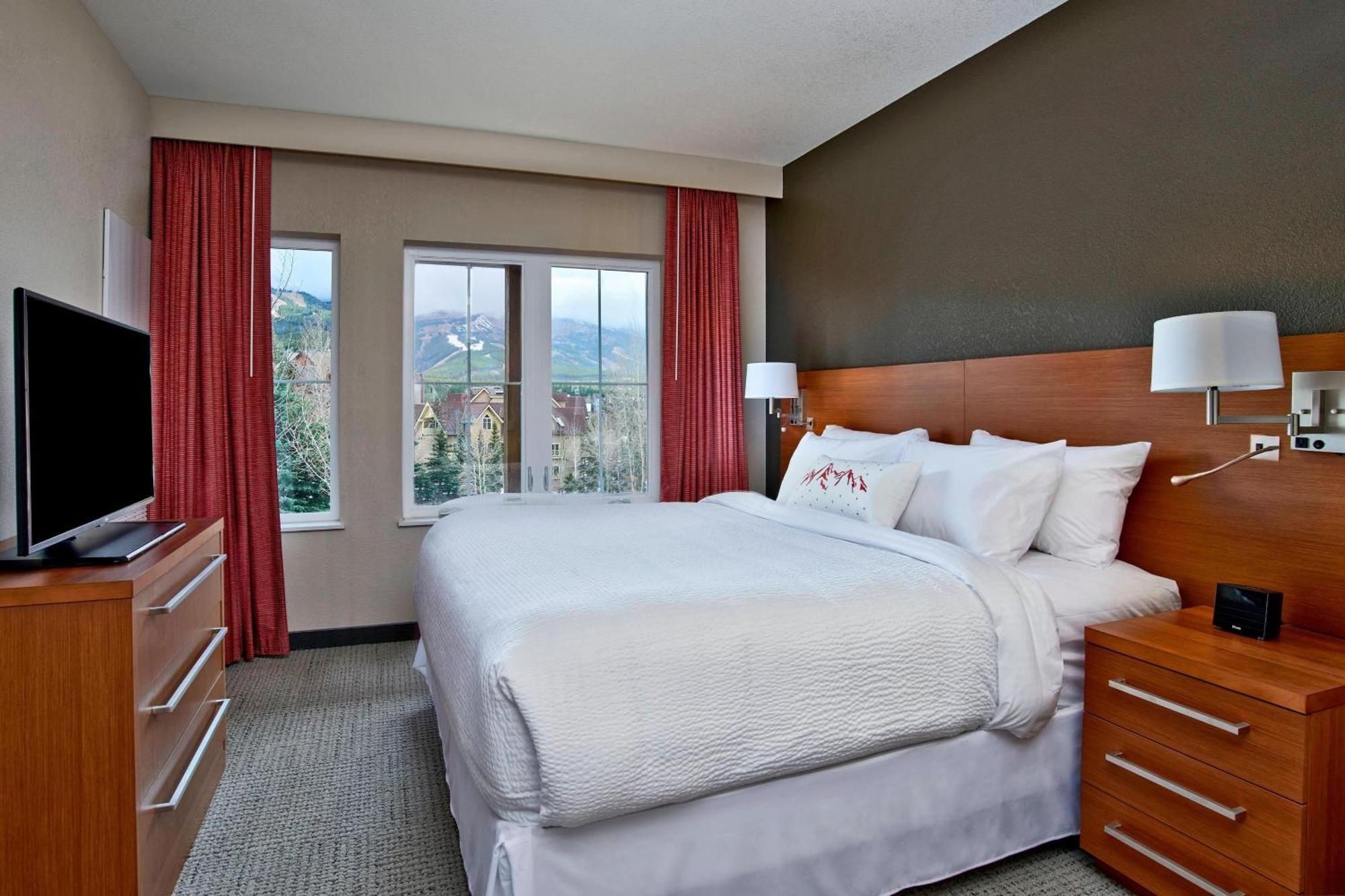 One-Bedroom Suite