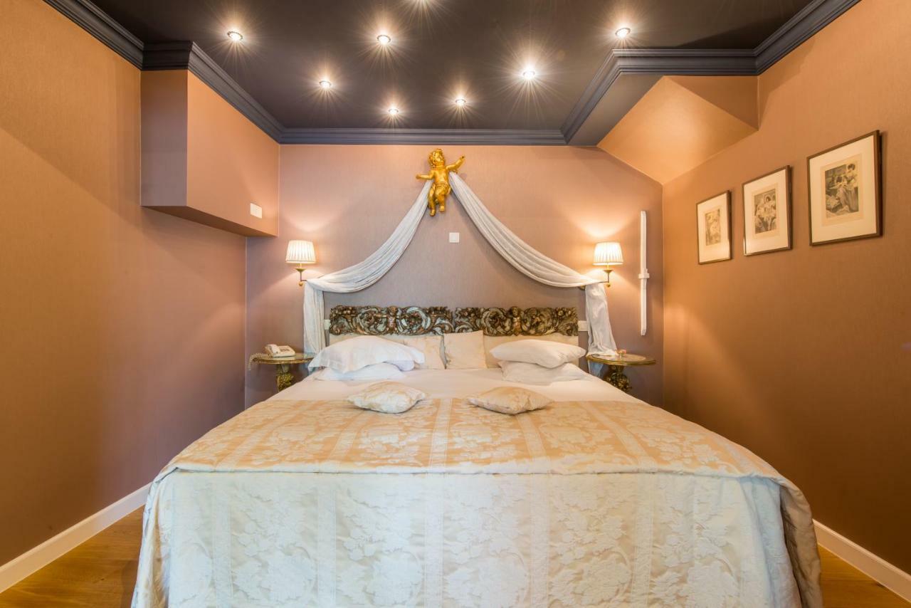 Junior Suite Canal View