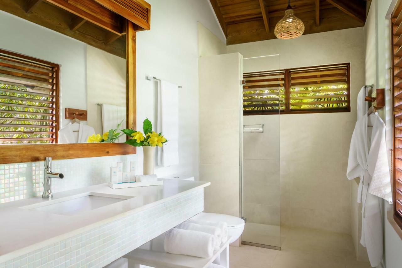 Beachfront Suite