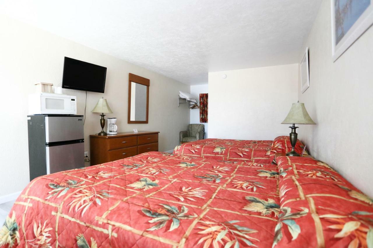 Deluxe Queen Room Two Queen Beds