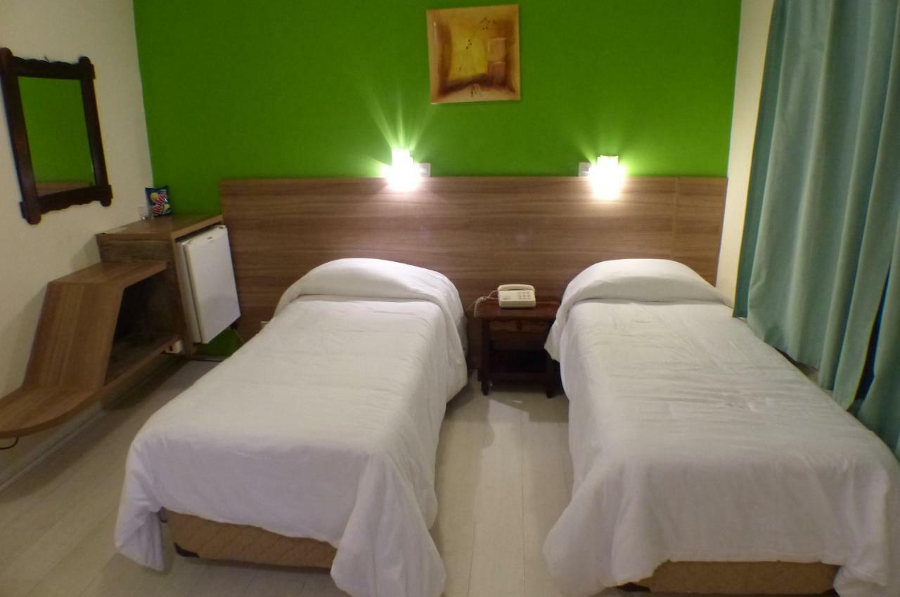Quarto Standard com 2 Camas de Solteiro